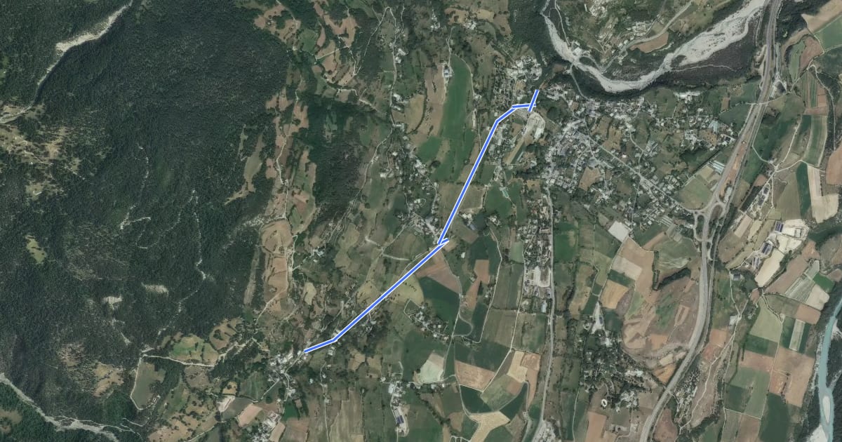 Маршрут Châteauroux-les-Alpes - Les Gérards на спутниковом снимке
