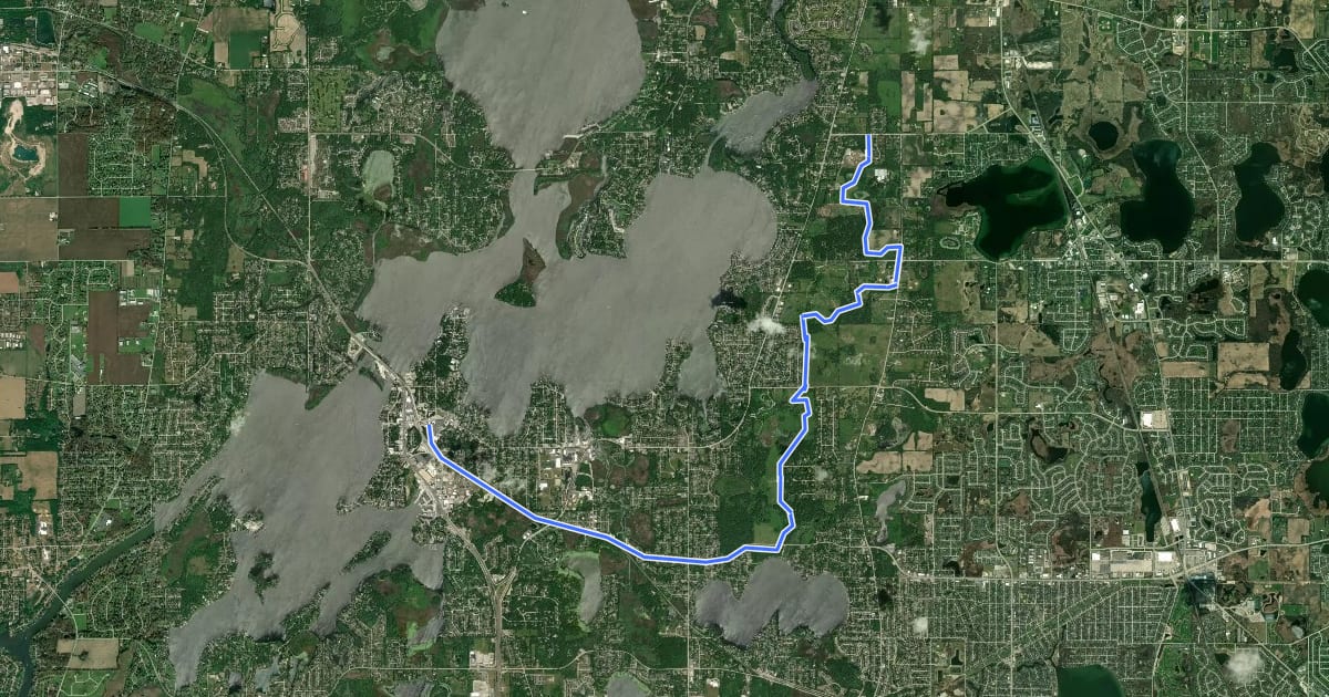 Маршрут Chain O'Lakes Bike Path на спутниковом снимке