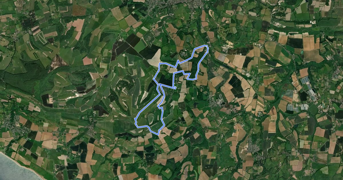 Маршрут Challenging Chillerton Down Walk, Isle of Wight на спутниковом снимке