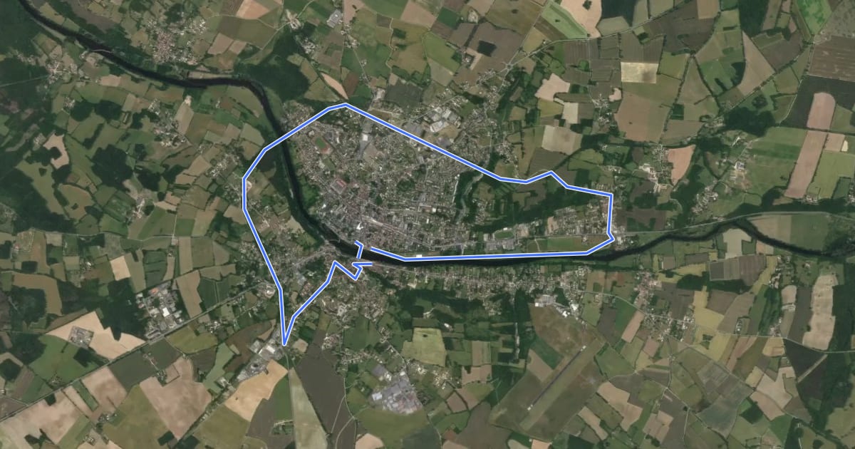 Маршрут Chemin d'eau, chemin de fer на спутниковом снимке