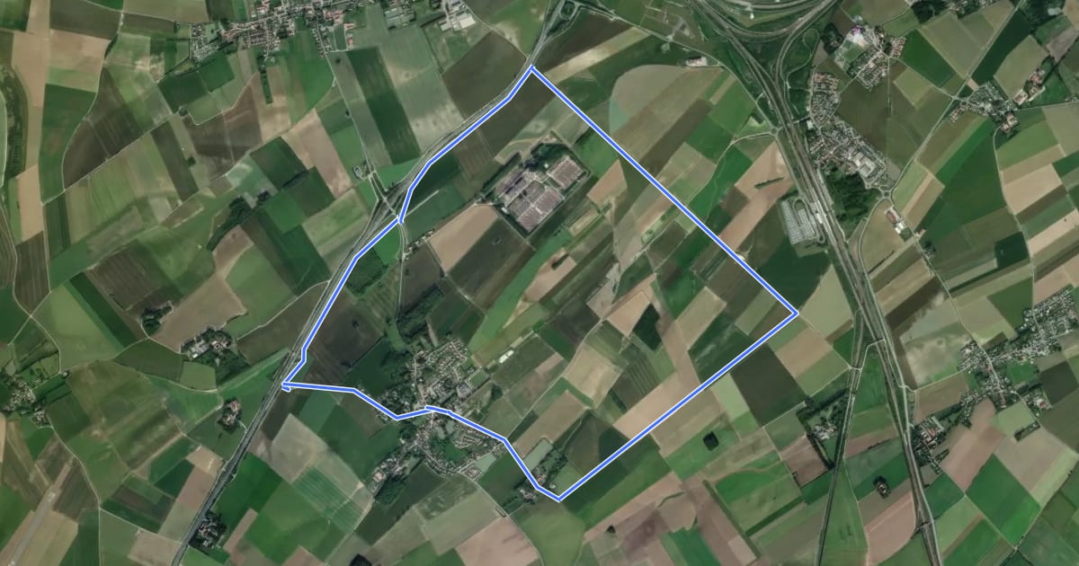 Маршрут Chemin de la Folie на спутниковом снимке
