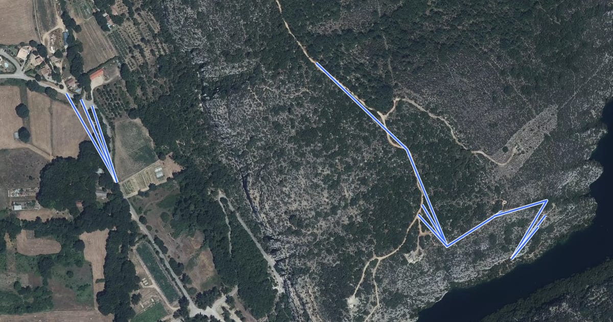 Маршрут Chemin de la Préhistoire на спутниковом снимке