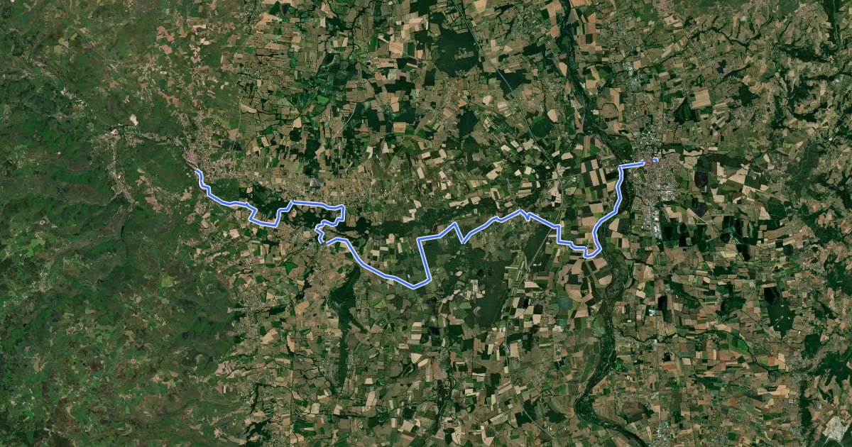 Маршрут Chemin de Montaigne de Feurs à Boën на спутниковом снимке