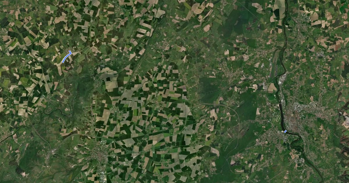 Маршрут Chemin de Szombathely, Vichy - Charroux на спутниковом снимке