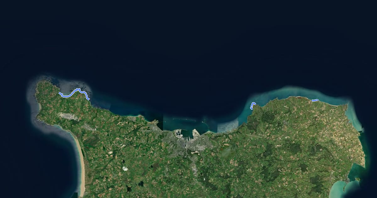 Маршрут Chemin des Douaniers на спутниковом снимке