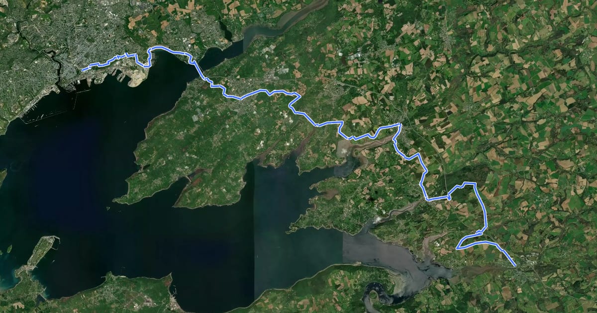 Маршрут Chemin des Douaniers, Brest - Le Faou на спутниковом снимке