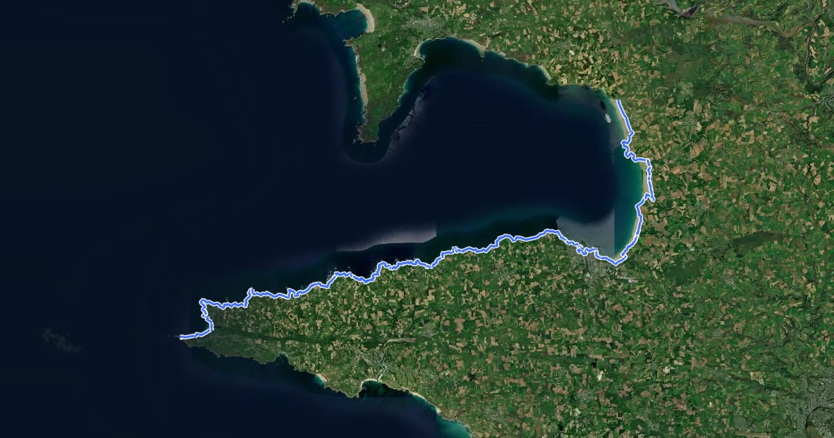 Маршрут Chemin des Douaniers, Pentrez - Pointe du Raz на спутниковом снимке