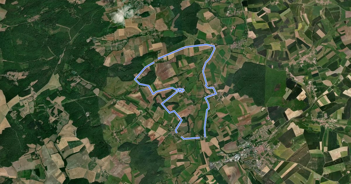 Маршрут Chemins des Calvaires на спутниковом снимке