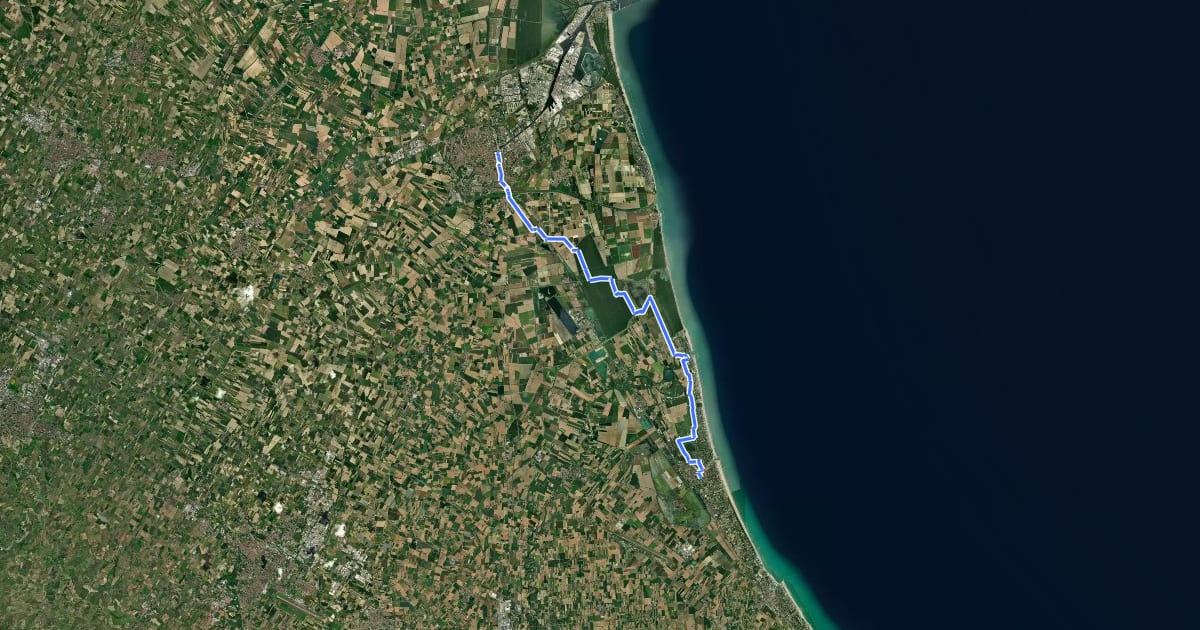 Маршрут Ciclabile Ravenna-Cervia на спутниковом снимке