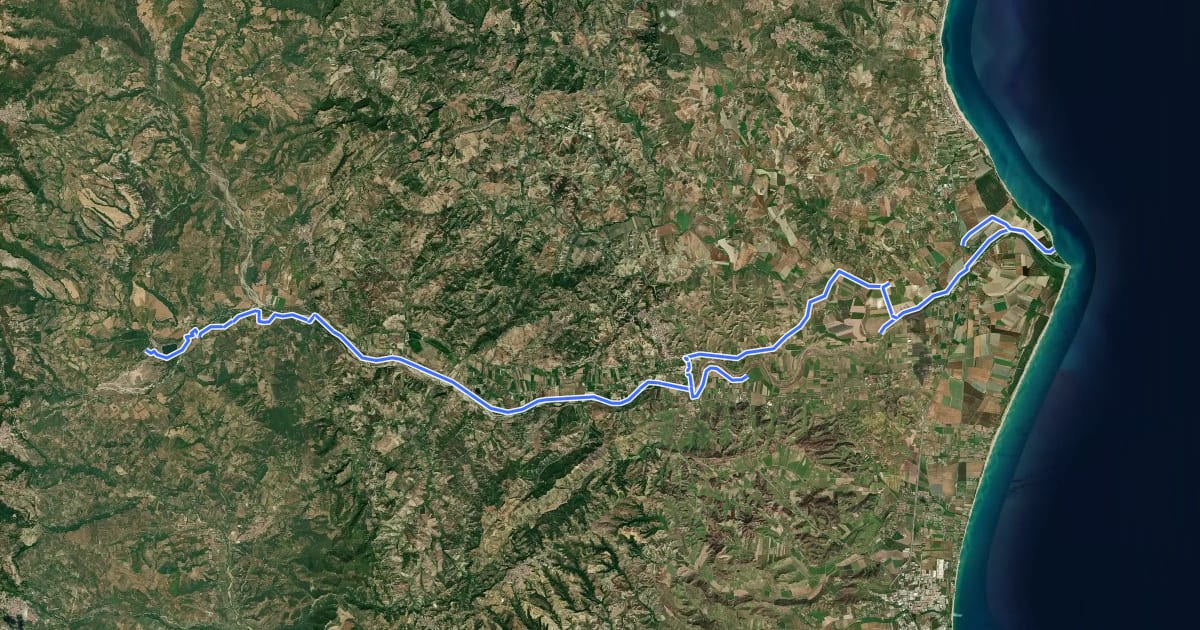 Маршрут Ciclopedonale della Val di Neto на спутниковом снимке