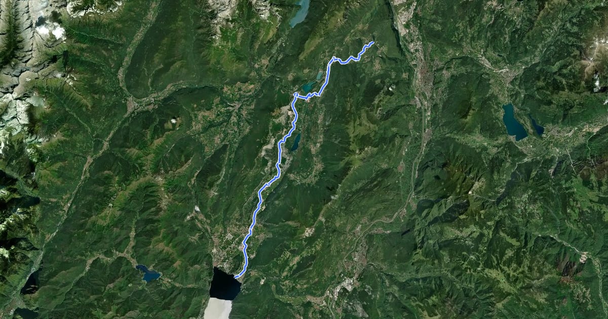 Маршрут Ciclovia dei laghi на спутниковом снимке
