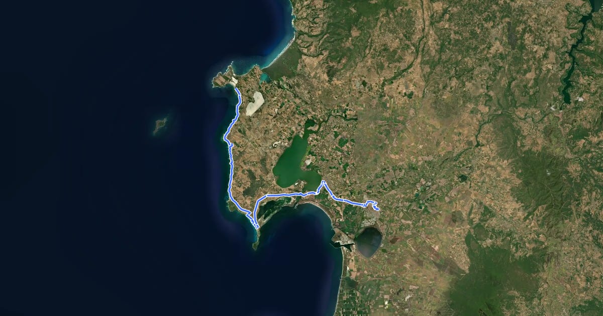 Маршрут Ciclovia della Sardegna Oristano-Bosa на спутниковом снимке