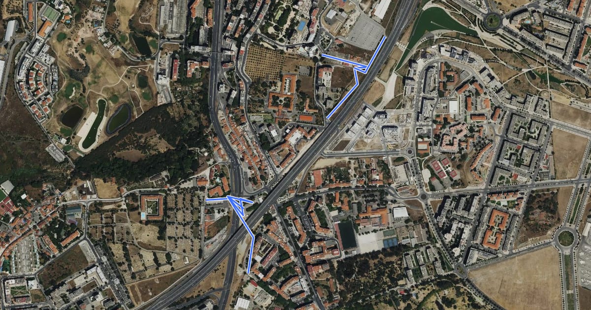 Маршрут Ciclovia Parque Quinta Mata Mouros - Parque Quinta das Conchas на спутниковом снимке