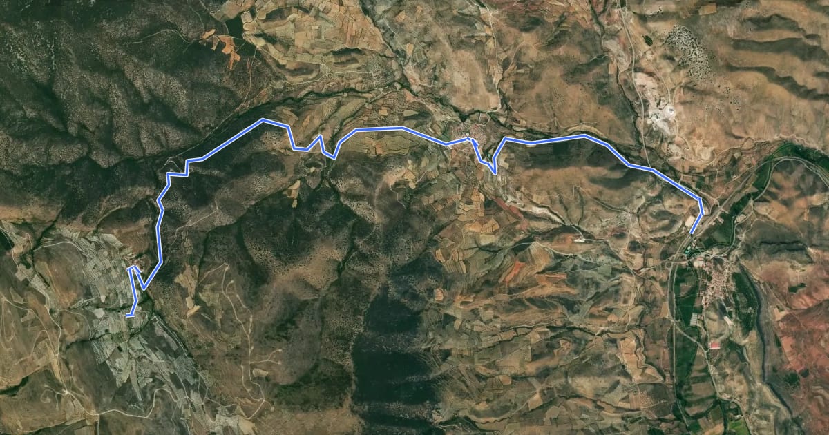 Маршрут [CIMA ZA04] Viver de la Sierra на спутниковом снимке