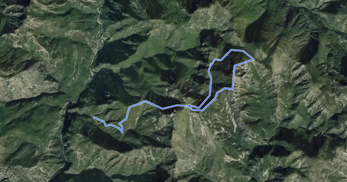 Маршрут Cime de Roccassièra на спутниковом снимке