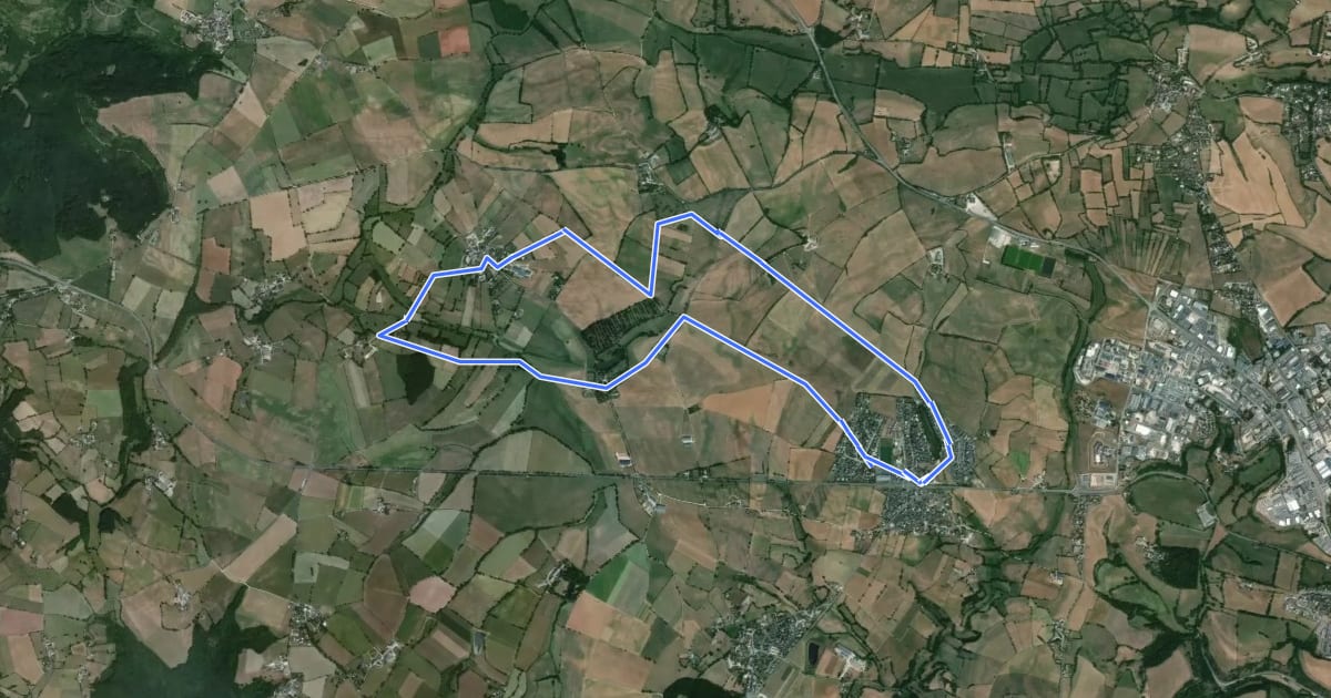 Маршрут Circuit 22 Le château d'Is на спутниковом снимке