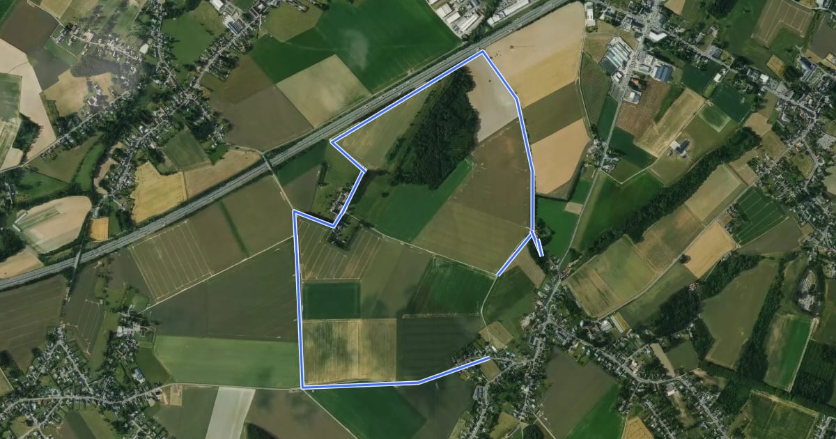 Маршрут Circuit d'Hepsée на спутниковом снимке