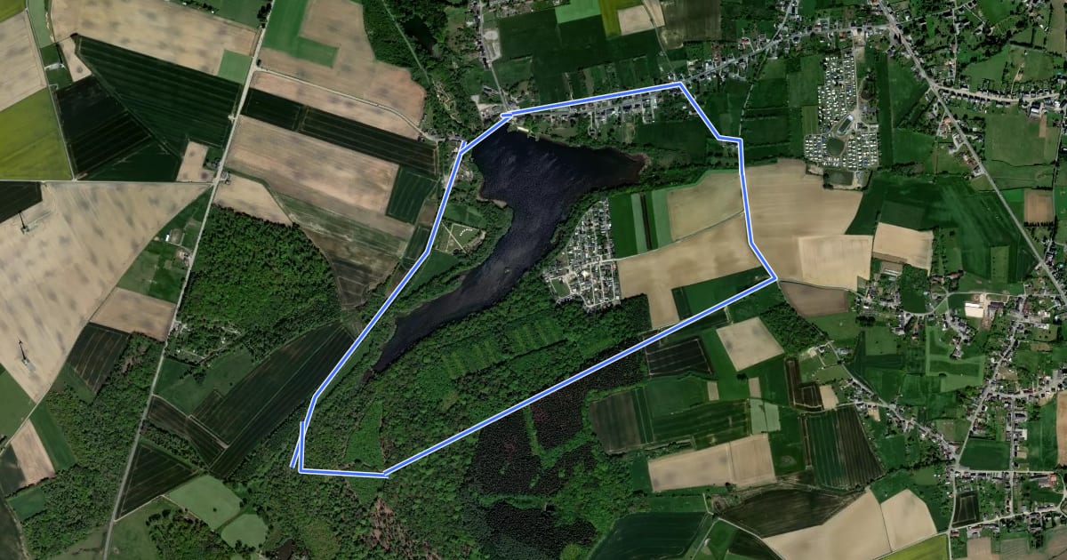 Маршрут Circuit de Belle-Eau (Petite boucle) на спутниковом снимке