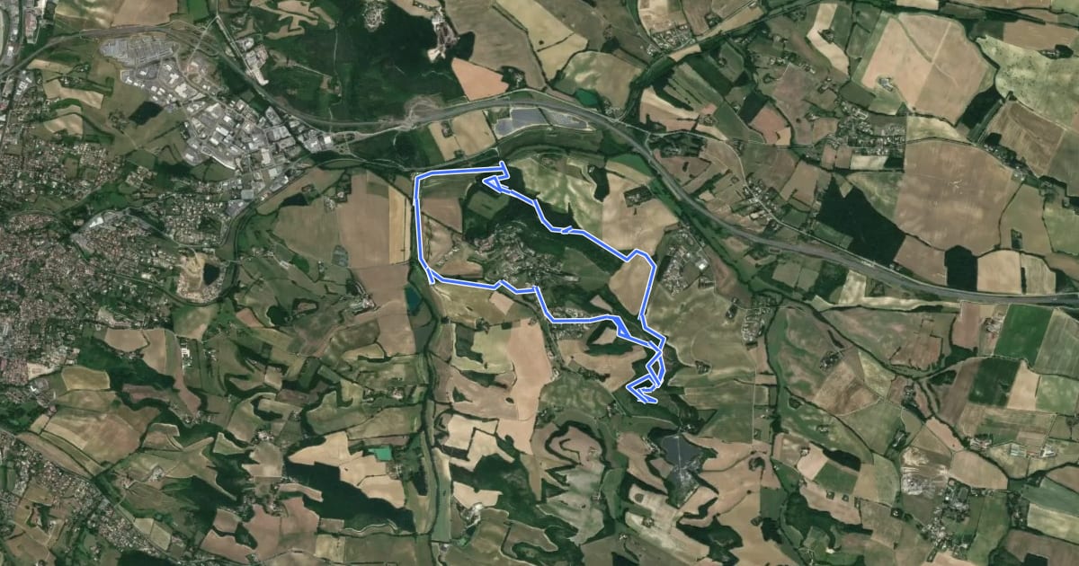 Маршрут Circuit de la carrière de Montégut на спутниковом снимке