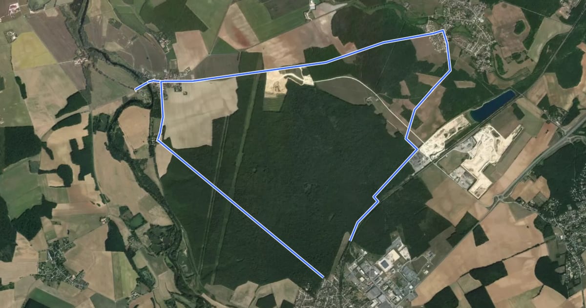 Маршрут Circuit de la Chaussée de César на спутниковом снимке