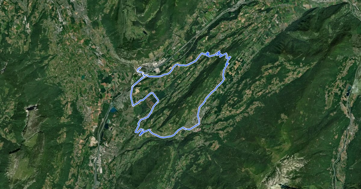 Маршрут Circuit de la Cochette на спутниковом снимке