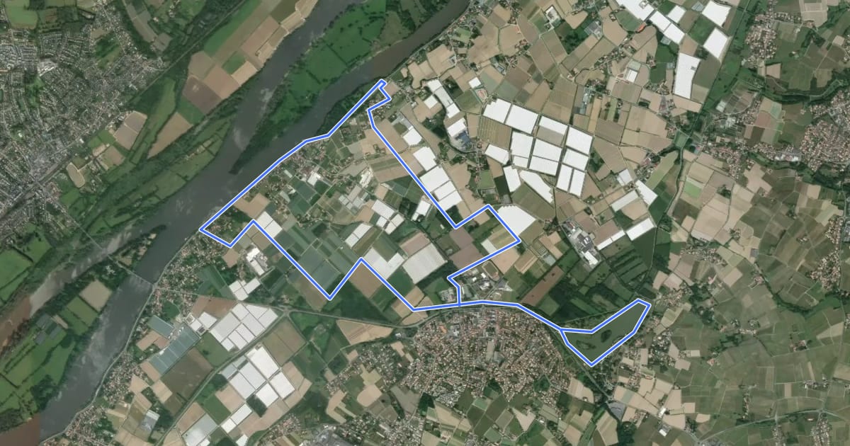 Маршрут Circuit de la Loire на спутниковом снимке