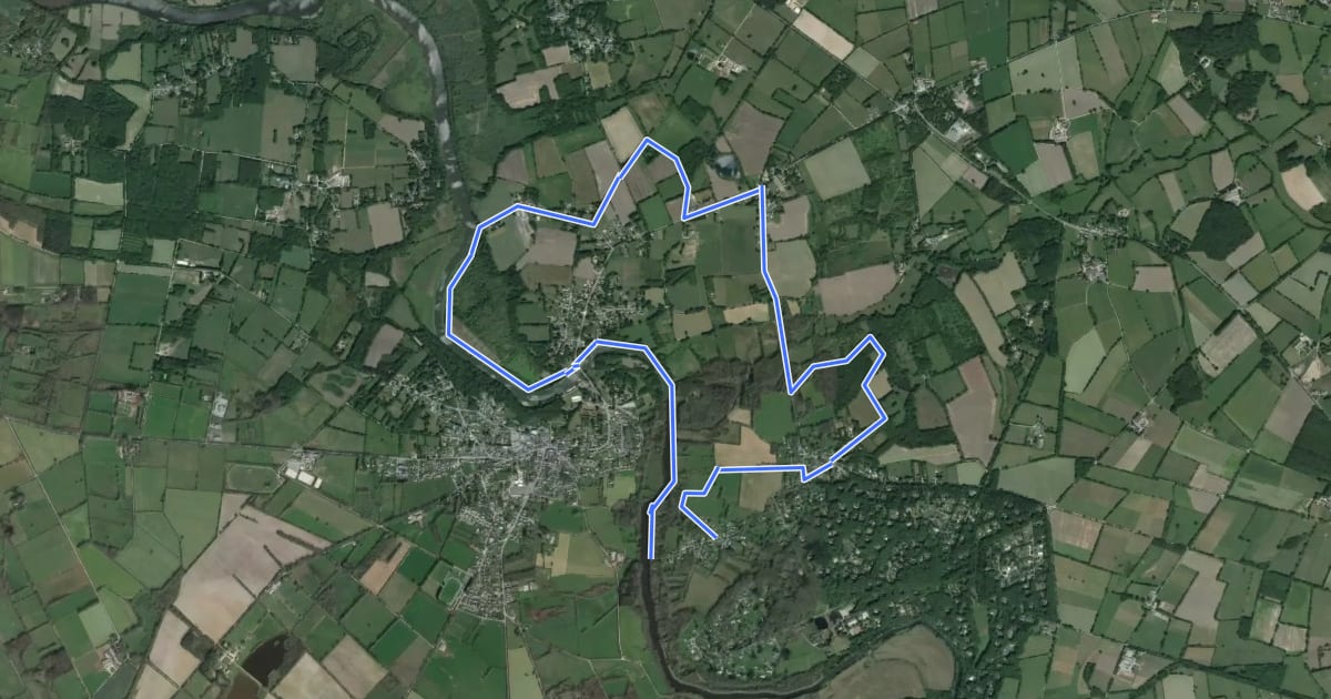 Маршрут Circuit de la Pierre Folle Menhir на спутниковом снимке
