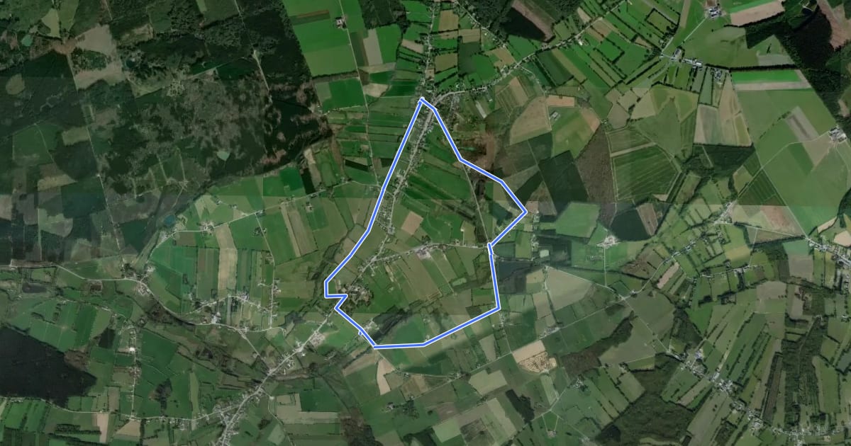 Маршрут Circuit de la Tourbière на спутниковом снимке