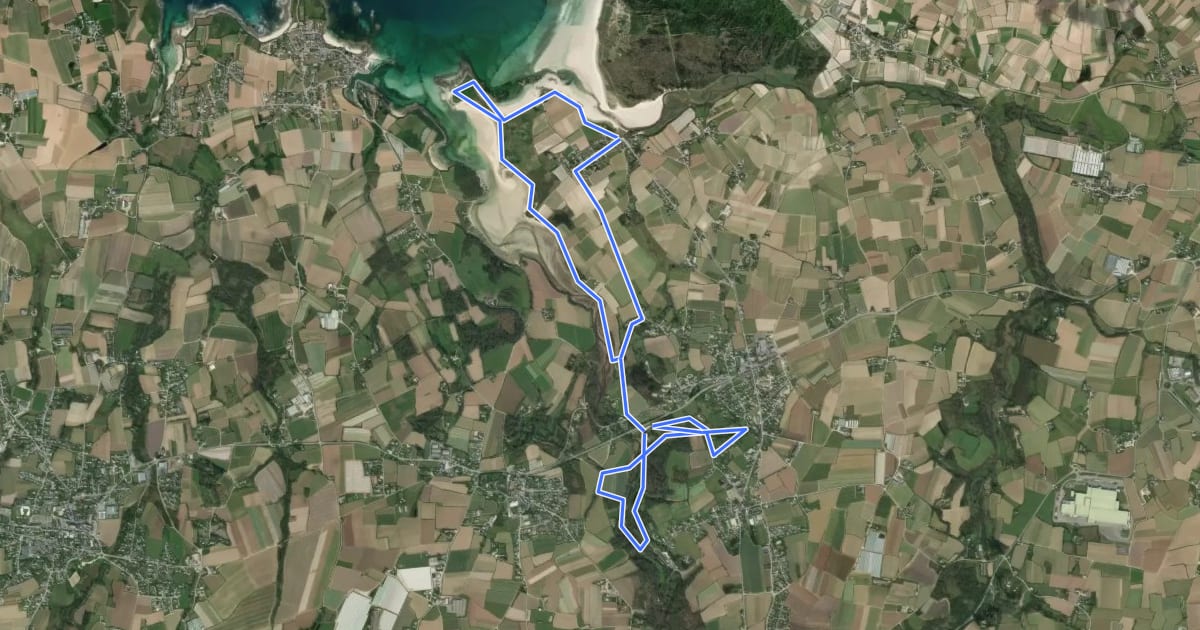 Маршрут Circuit de la Vallée du Guillec на спутниковом снимке