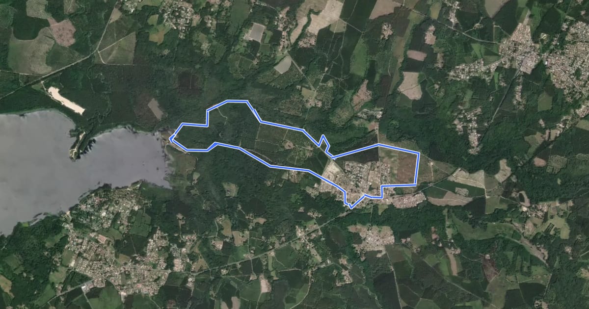 Маршрут Circuit de Saint Paul le Vieux на спутниковом снимке