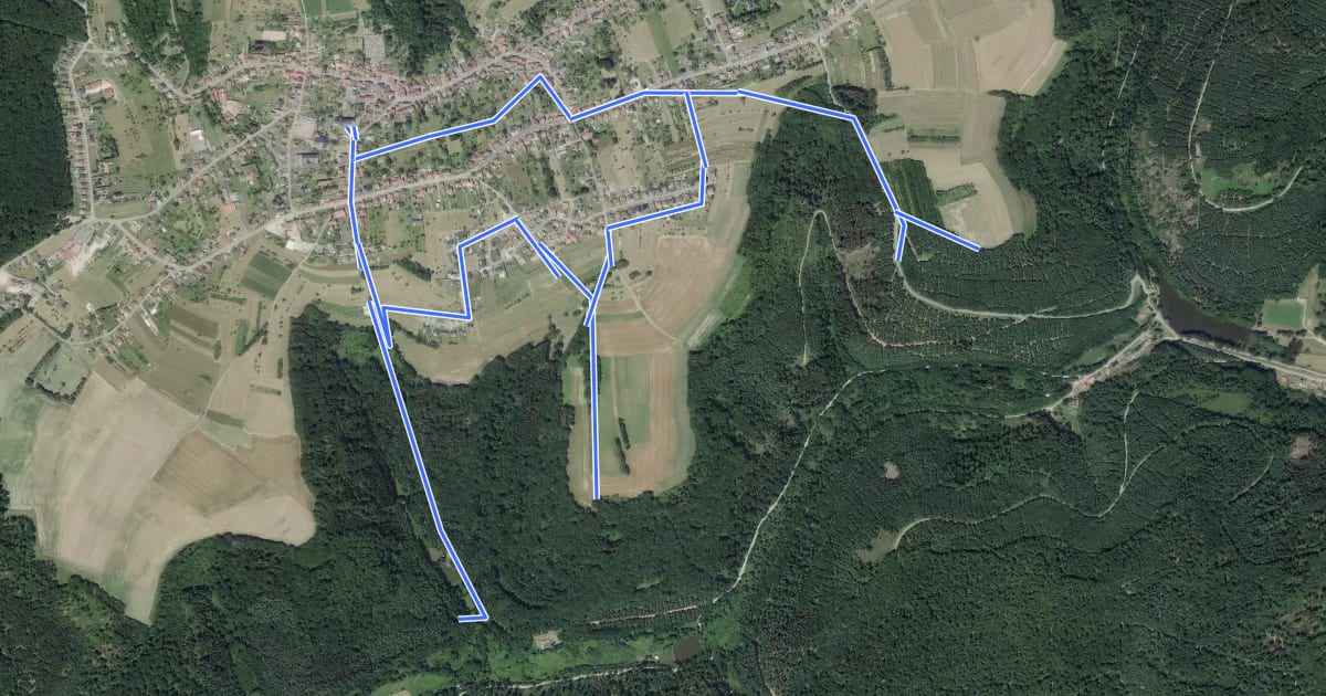 Маршрут Circuit des calvaires n°3 на спутниковом снимке