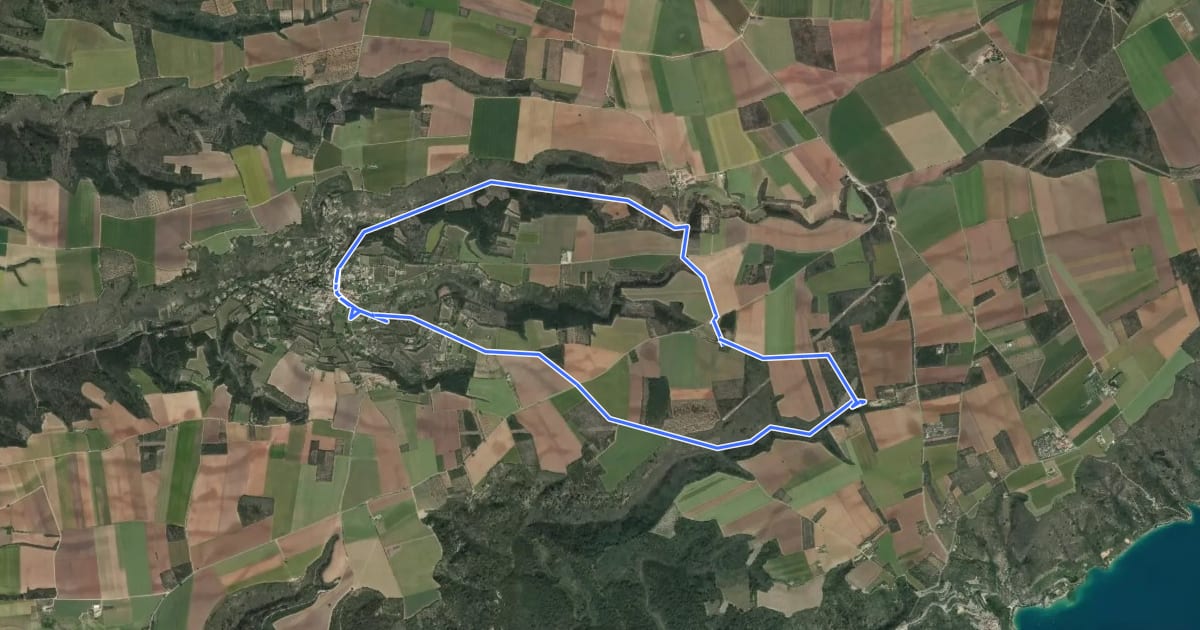Маршрут Circuit des deux oratoires на спутниковом снимке