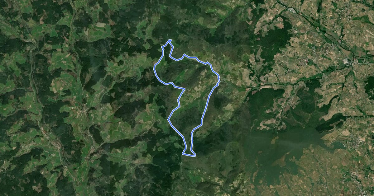 Маршрут Circuit des Genêts 3 на спутниковом снимке