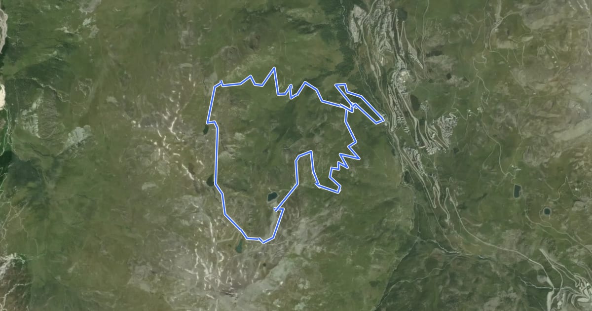 Маршрут Circuit des Lacs des Menuires на спутниковом снимке