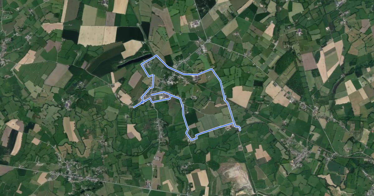Маршрут Circuit des Oratoires на спутниковом снимке