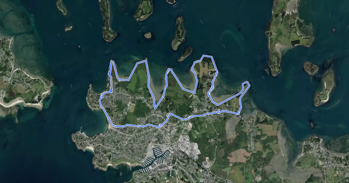 Маршрут Circuit des Pointes du Golfe на спутниковом снимке