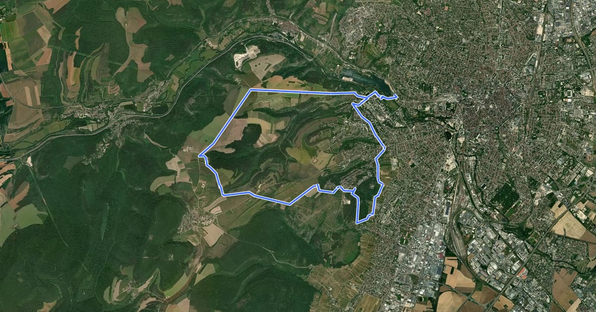 Маршрут Circuit des quatre communes на спутниковом снимке