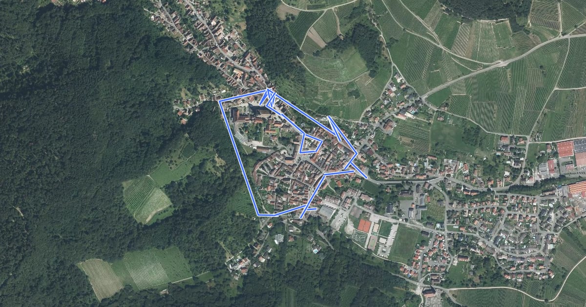 Маршрут Circuit des remparts на спутниковом снимке