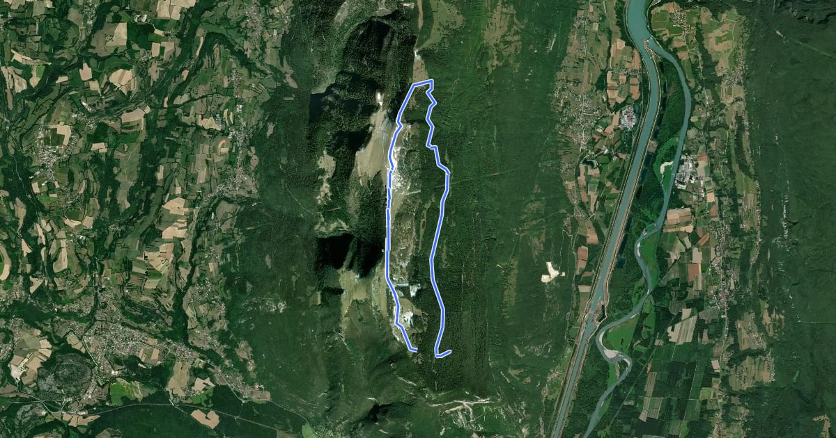 Маршрут Circuit des Scioux на спутниковом снимке