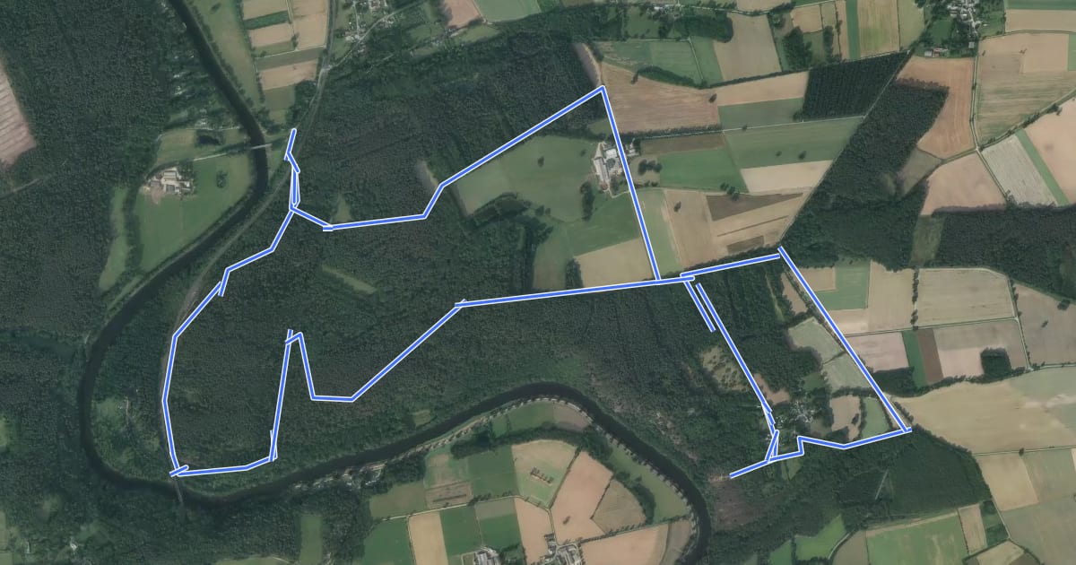 Маршрут circuit des Seigneurs на спутниковом снимке