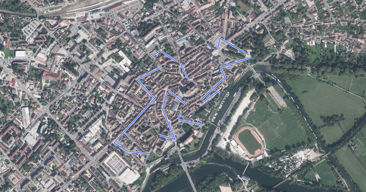 Маршрут Circuit du Chat Perché на спутниковом снимке