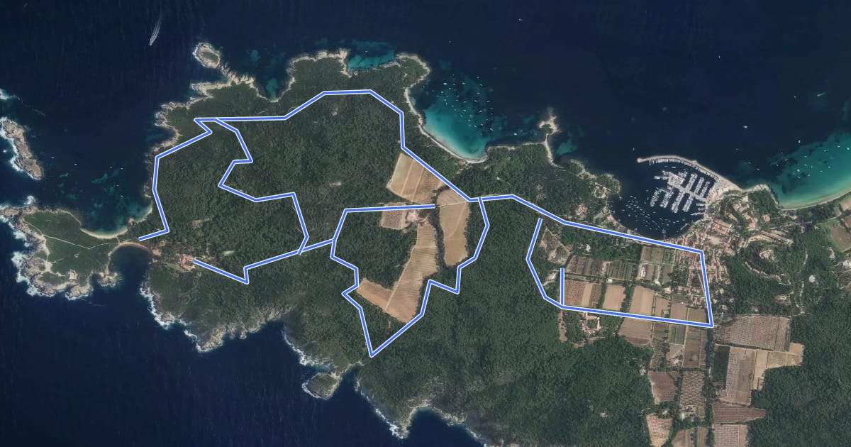 Маршрут Circuit du couchant на спутниковом снимке