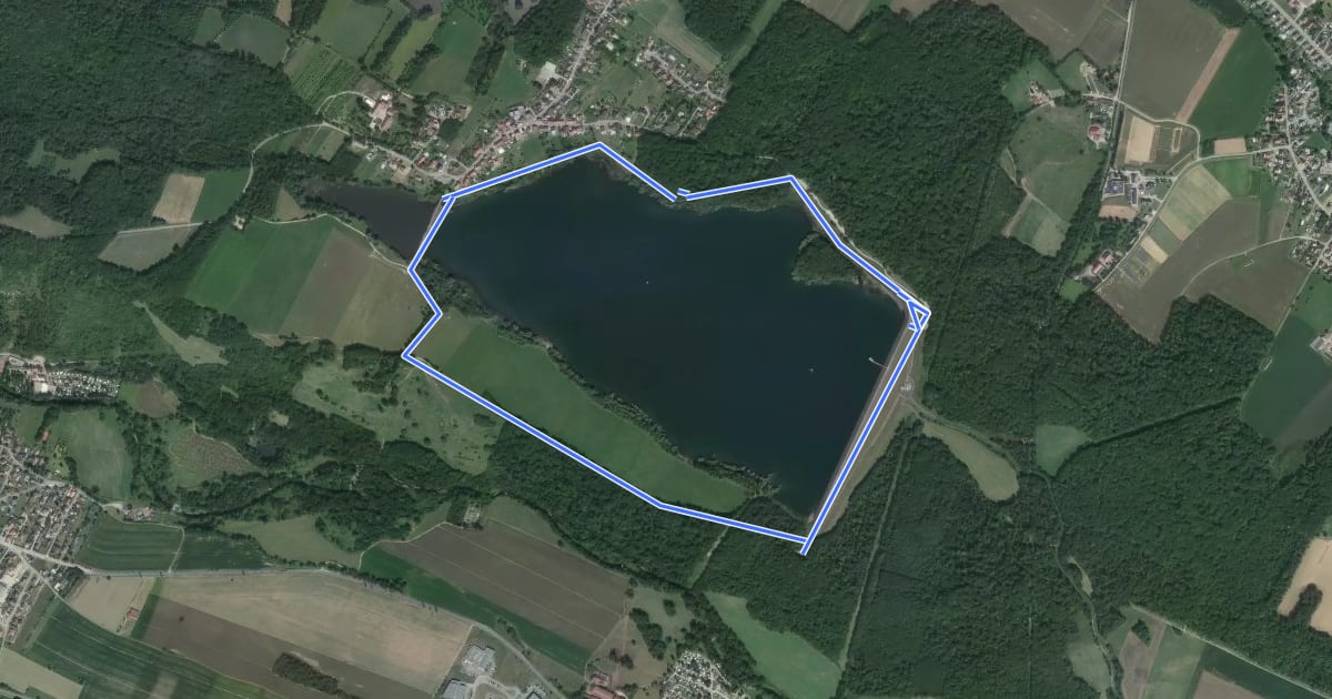 Маршрут Circuit du lac на спутниковом снимке