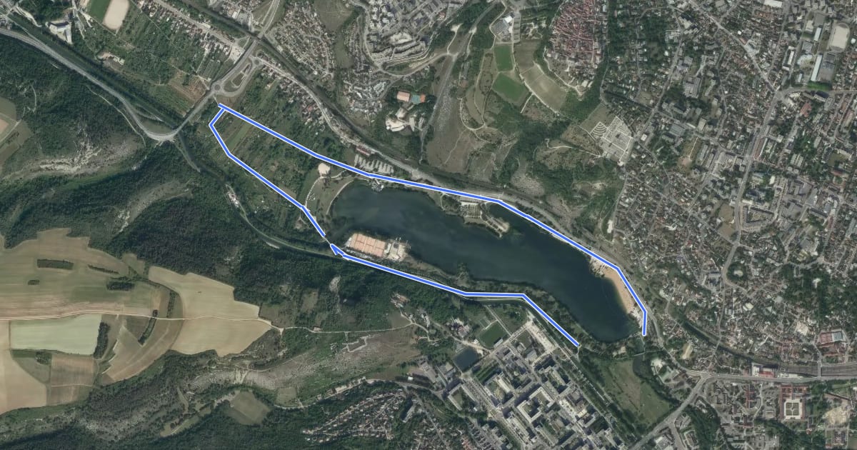 Маршрут Circuit du Lac на спутниковом снимке