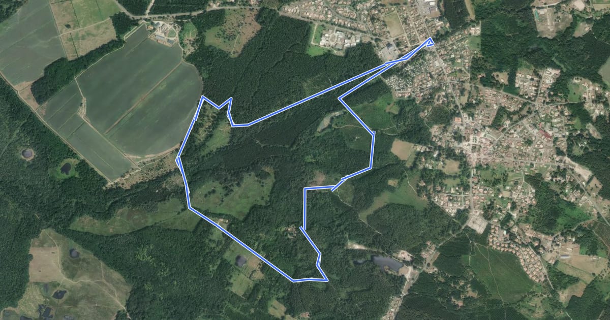 Маршрут Circuit du Ruisseau du Courlis на спутниковом снимке