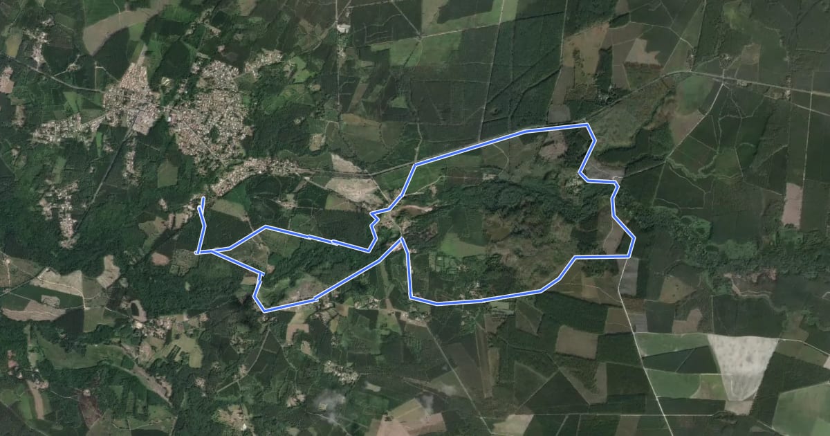 Маршрут Circuit du sentier de découverte du courant des forges на спутниковом снимке