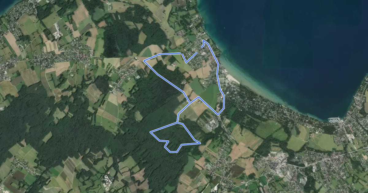 Маршрут Circuit feuillage на спутниковом снимке