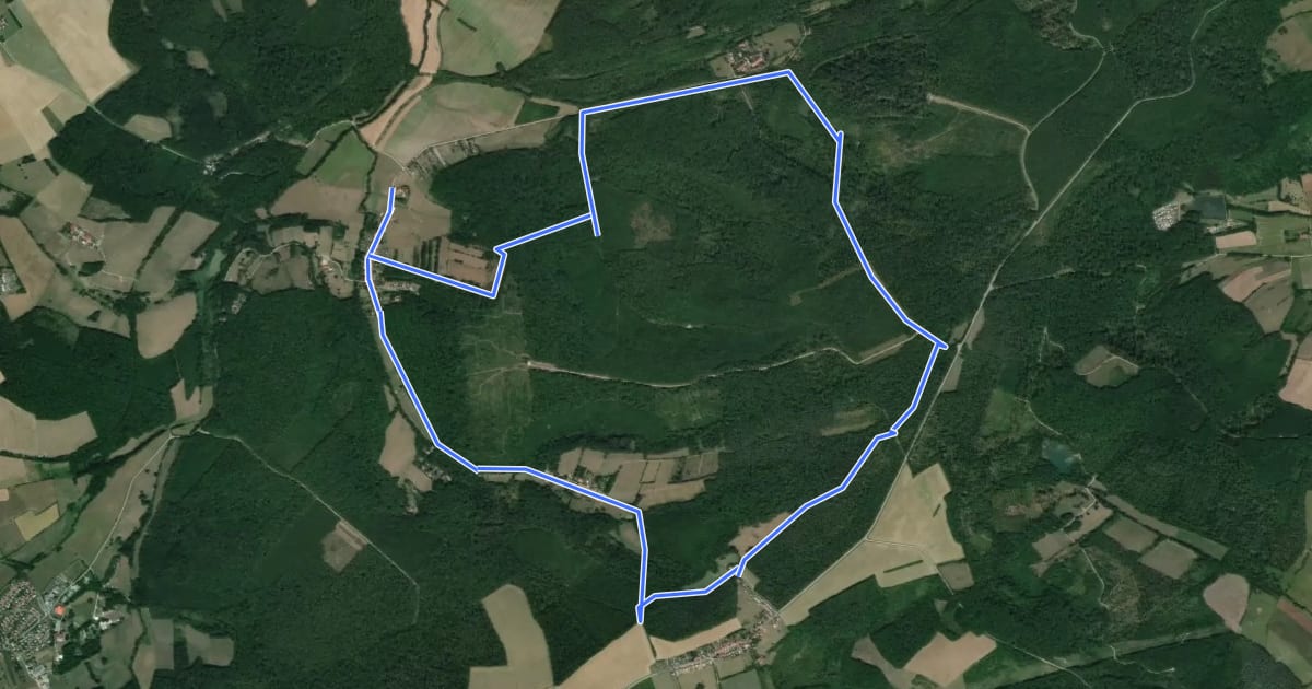Маршрут Circuit la source Charlemagne на спутниковом снимке