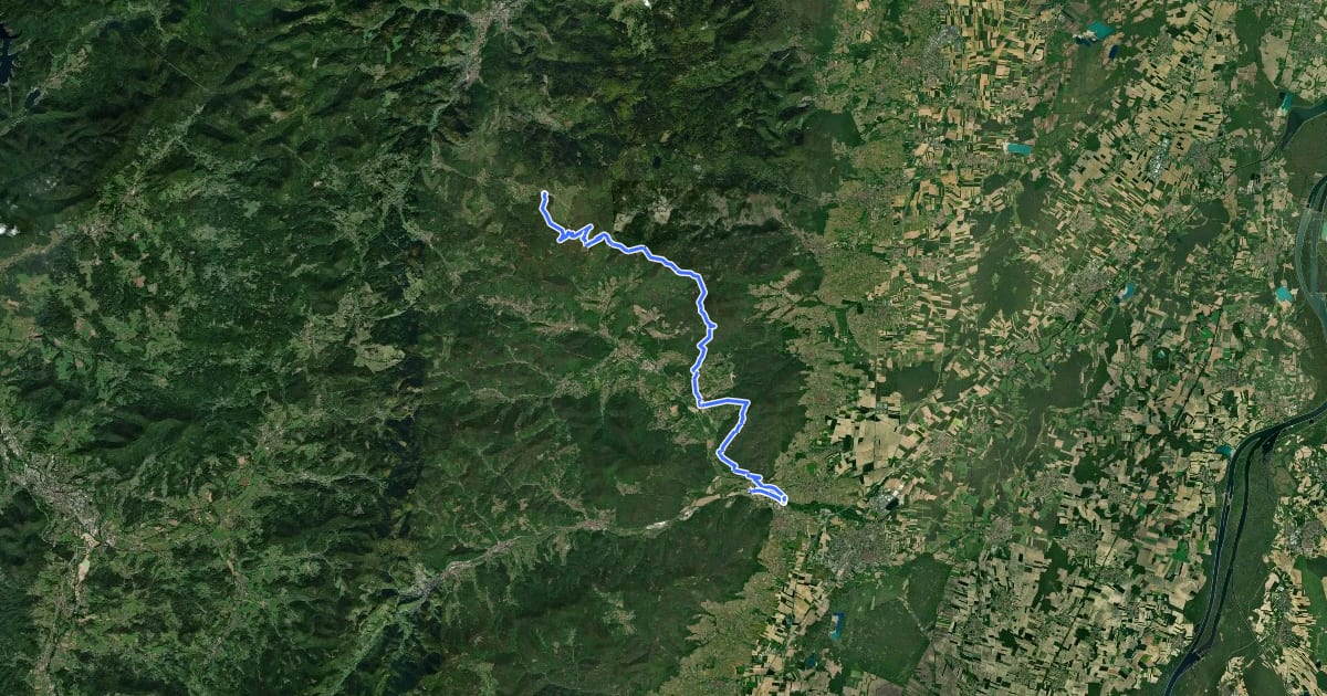 Маршрут Circuit Montagnes, Vignes et Châteaux - section 2 на спутниковом снимке