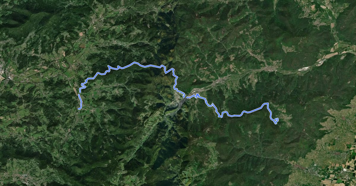 Маршрут Circuit Montagnes, Vignes et Châteaux - section 5 на спутниковом снимке